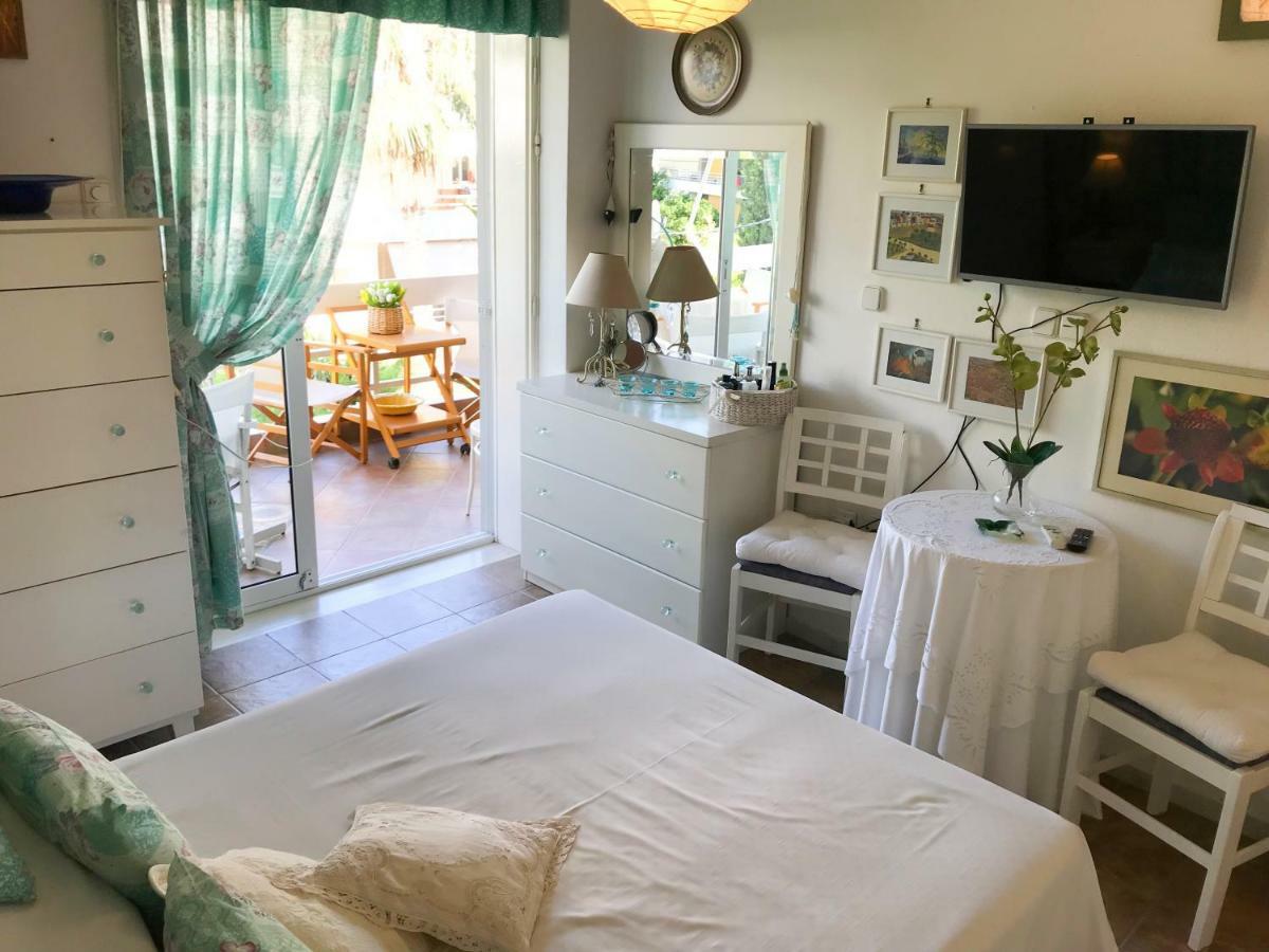 Kerry'S Cosy Apartment Βάρη Εξωτερικό φωτογραφία
