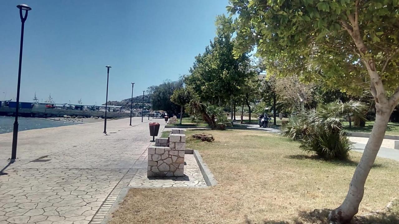 Kerry'S Cosy Apartment Βάρη Εξωτερικό φωτογραφία